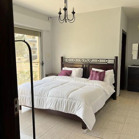 Ronza Elegant Apartment Amman Esterno foto